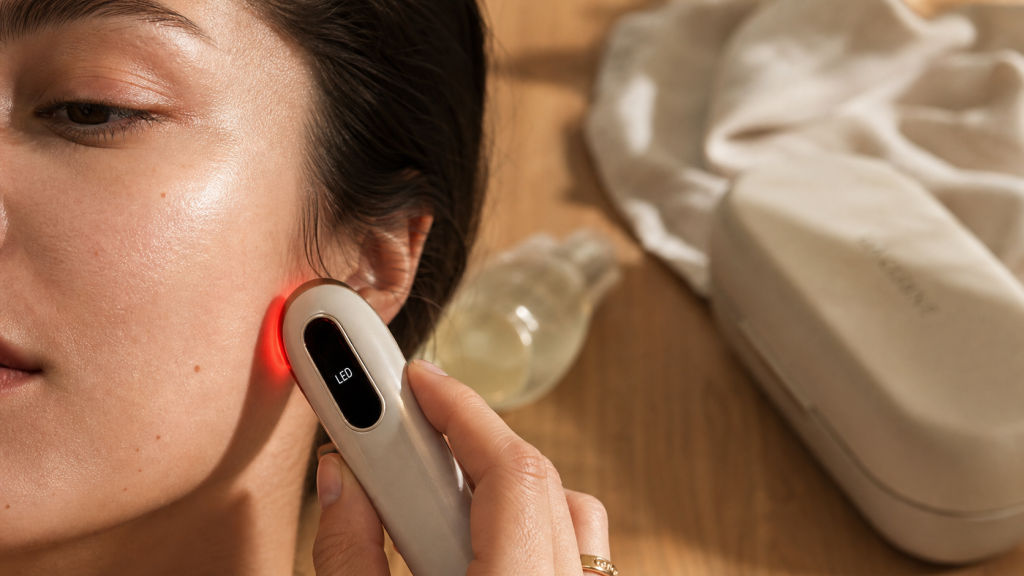 Appareil anti-rides avis dermatologue : LED sur joue